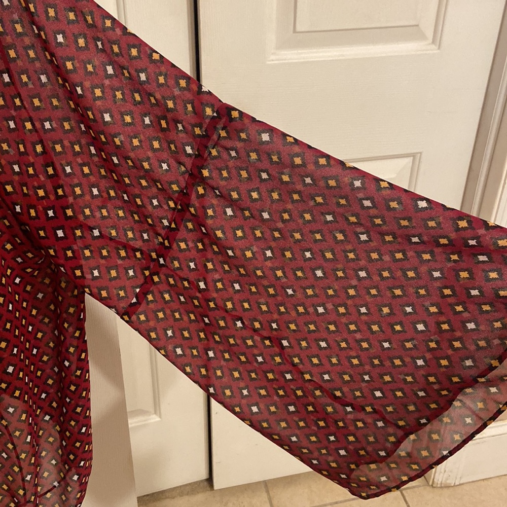 NWT LANE BRYANT Size 18/20 Sheer Bell Sleeve Top - Picture 5 of 11